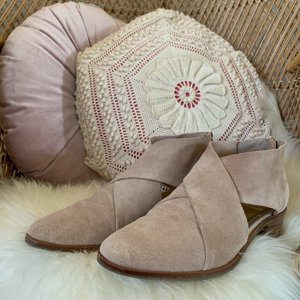 Suede Cutout Kazmin Ankle Boots